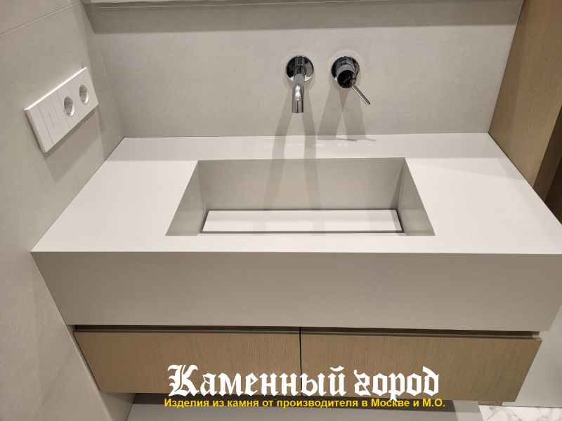 Столешница и мойка из искусственного камня под заказ