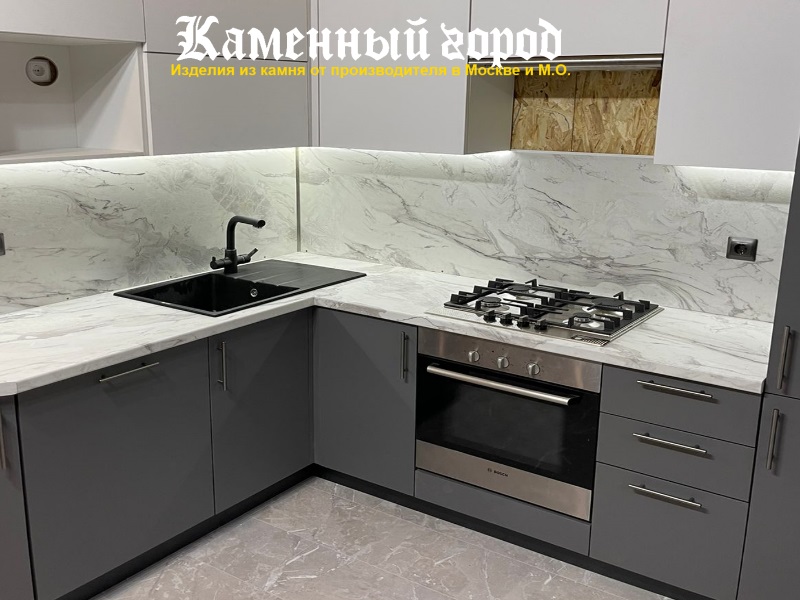 Столешница и мойка из искусственного камня под заказ